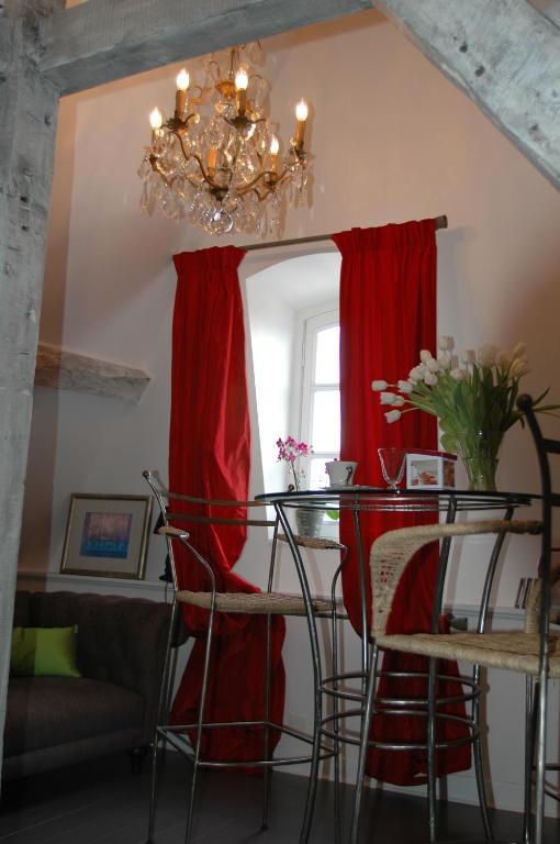 Maison D'Hotes La Corne D'Or Arras Rom bilde