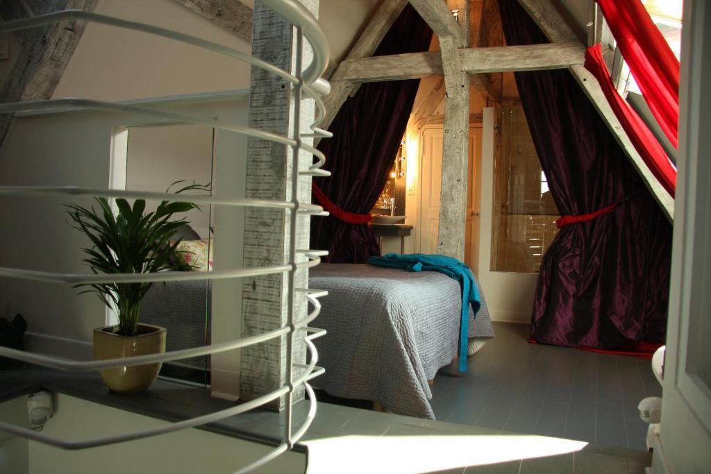 Maison D'Hotes La Corne D'Or Arras Rom bilde